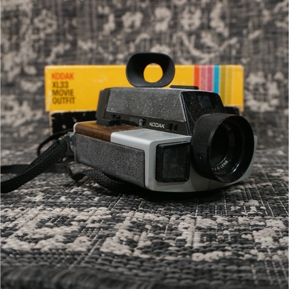 Vintage Kodak‎ XL33 Super 8 Movie Camera Outfit w/ Box Vintage Film Camera USA